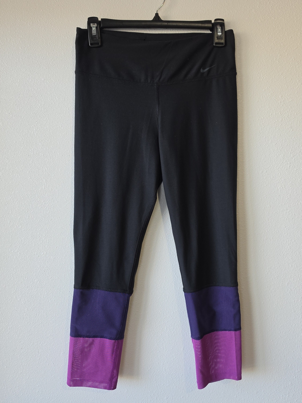 Nike Women's Black Leggings with Purple Mesh Color Block Cuffs, Size Small